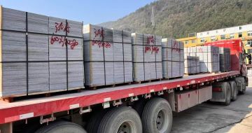 江门 芝麻灰地铺石出货日常