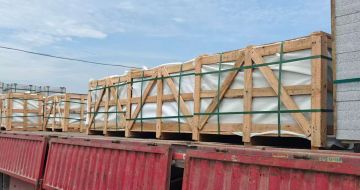 江门 芝麻白花岗岩地铺石出口专车-泰国游