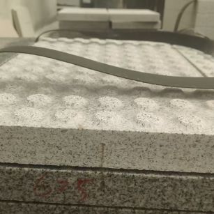 江门 芝麻白花岗岩6.0公分荔枝面五轴加工雕刻盲点