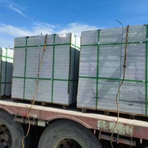 江门 芝麻白花岗岩地铺石装车日常