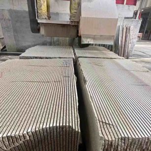 江门 车间生产日常，黄金麻白麻花岗岩