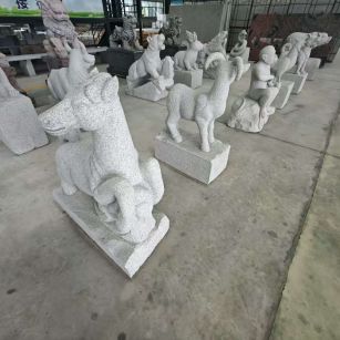 江门 芝麻白花岗岩造型立体雕刻——十二生肖