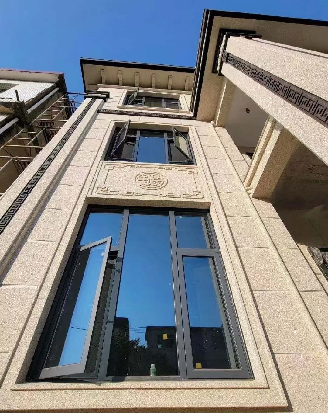 江门 黄金麻荔枝面别墅外墙干挂效果展示