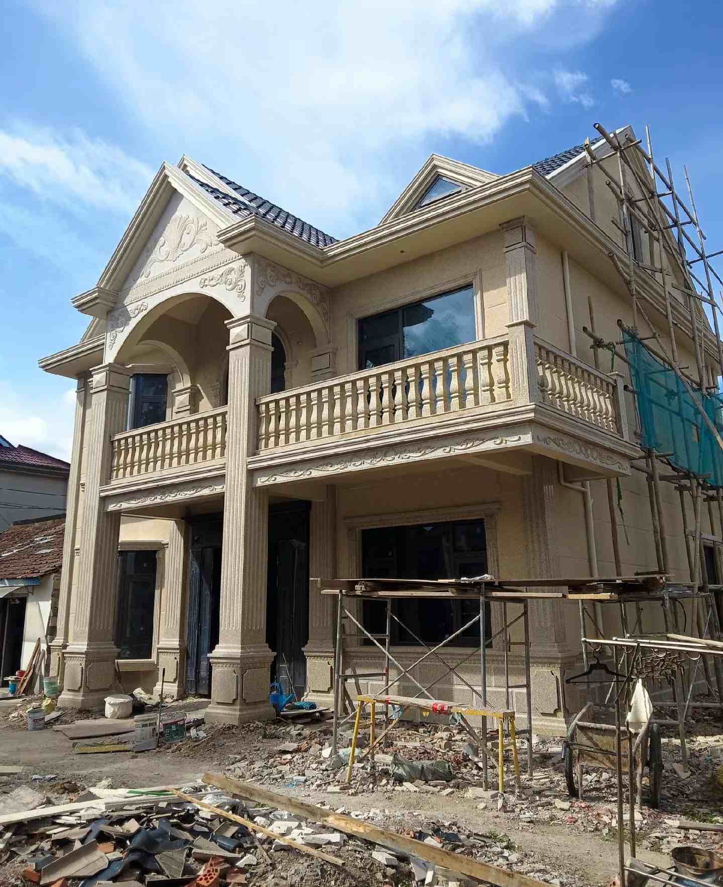 江门 黄金麻花岗岩石材私人别墅雕花门楼柱阳台栏杆