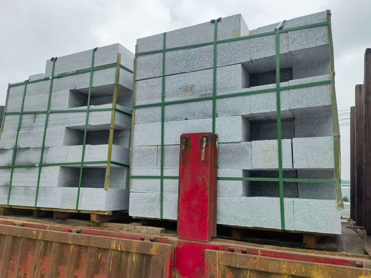 江门 芝麻白花岗岩路沿石，平石，路侧石，马路牙子，路缘石，立缘石，平缘石等