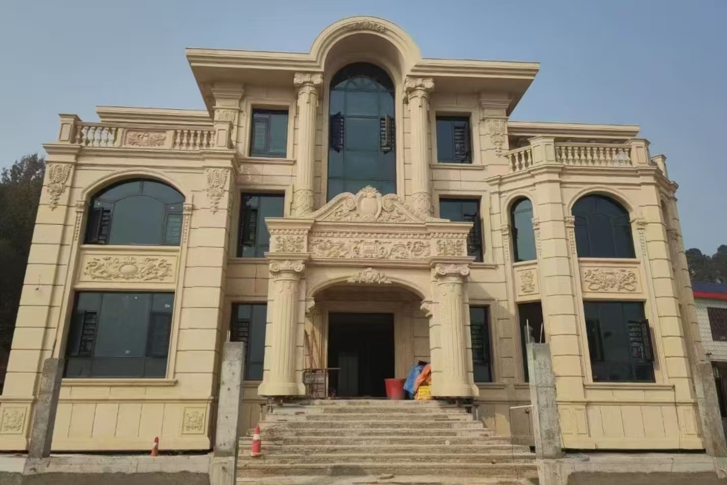 江门 黄金麻花岗岩别墅外墙干挂